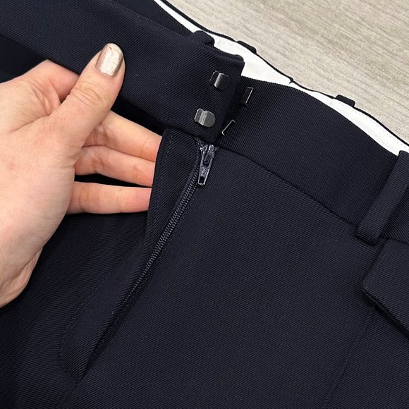 Celine Wool Tapered Ankle Trouser Dress Pants in Navy Blue US Women's Size 6 - Picture 5 of 16